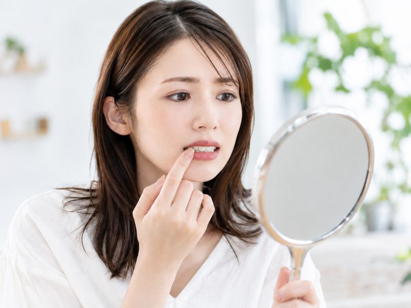 歯の色や形・見た目が気になるについてのイメージ